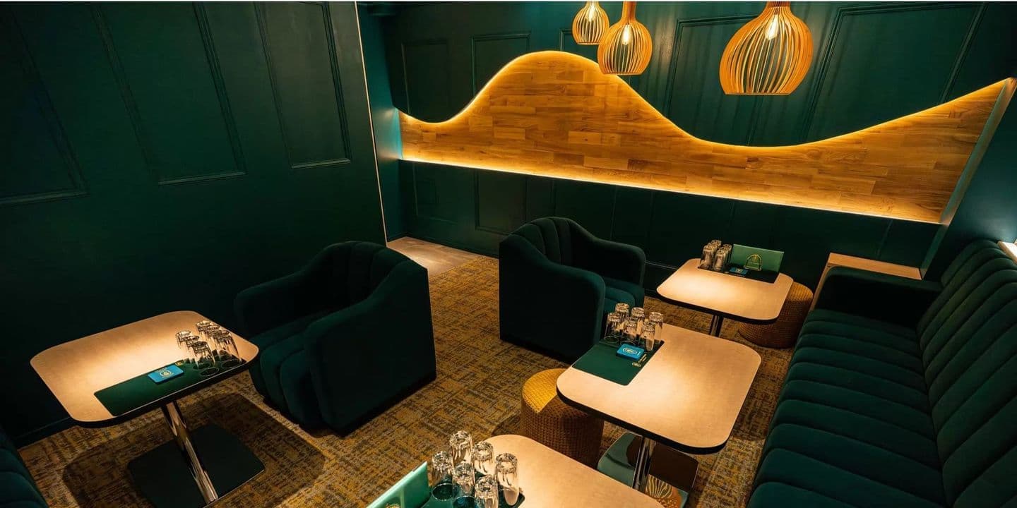 クラブグリム小牧店